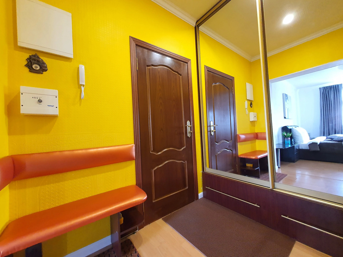 Апартаменты Живи Уютно Стадион Металлург