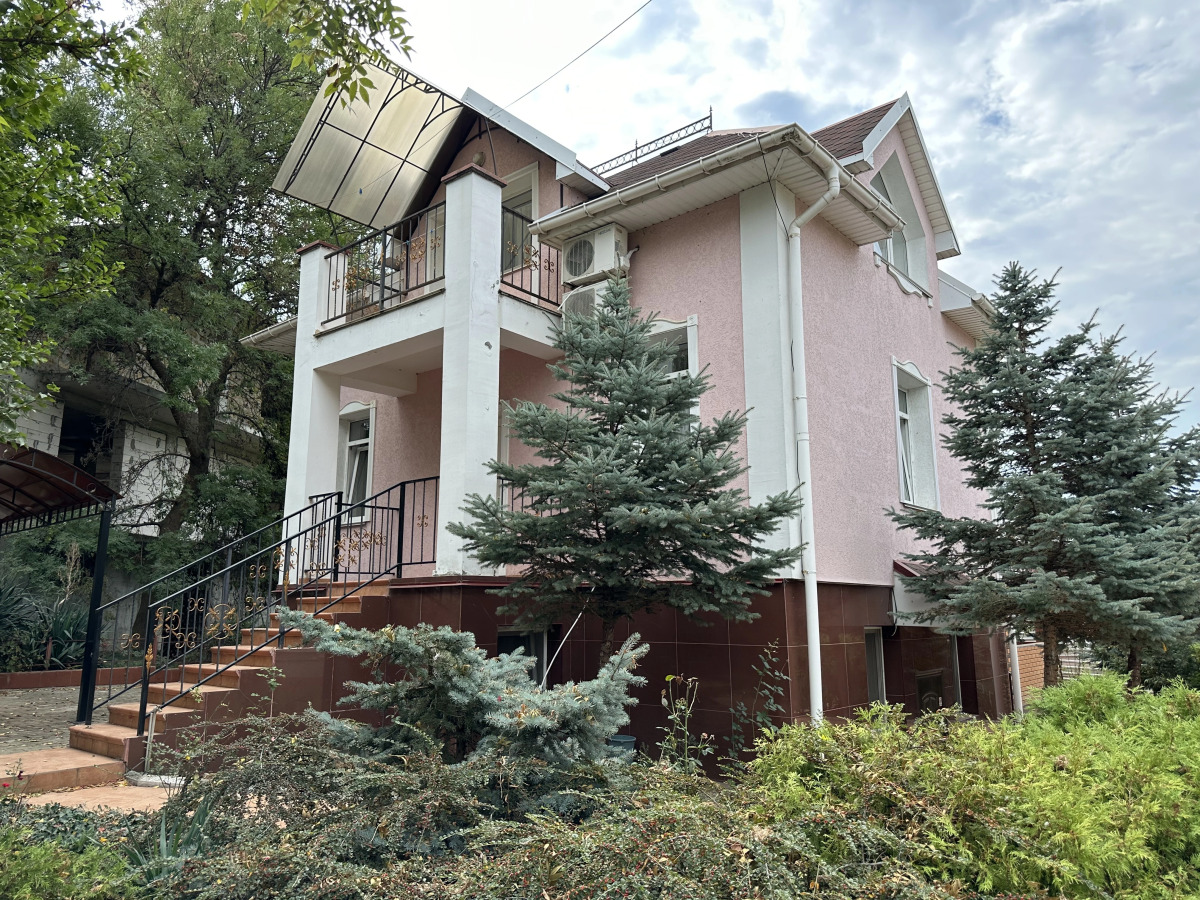 Гостевой дом Лев