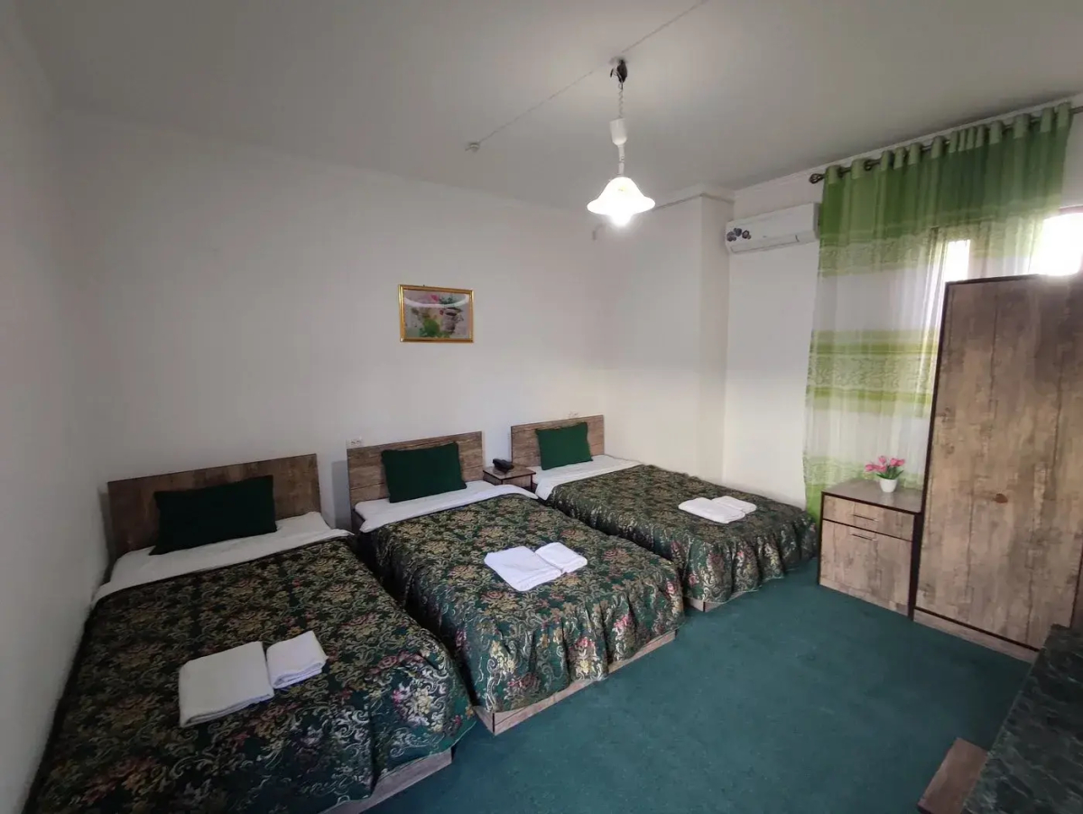 Отель Green House