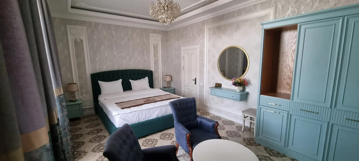 Отель и Спа Hayat Plaza