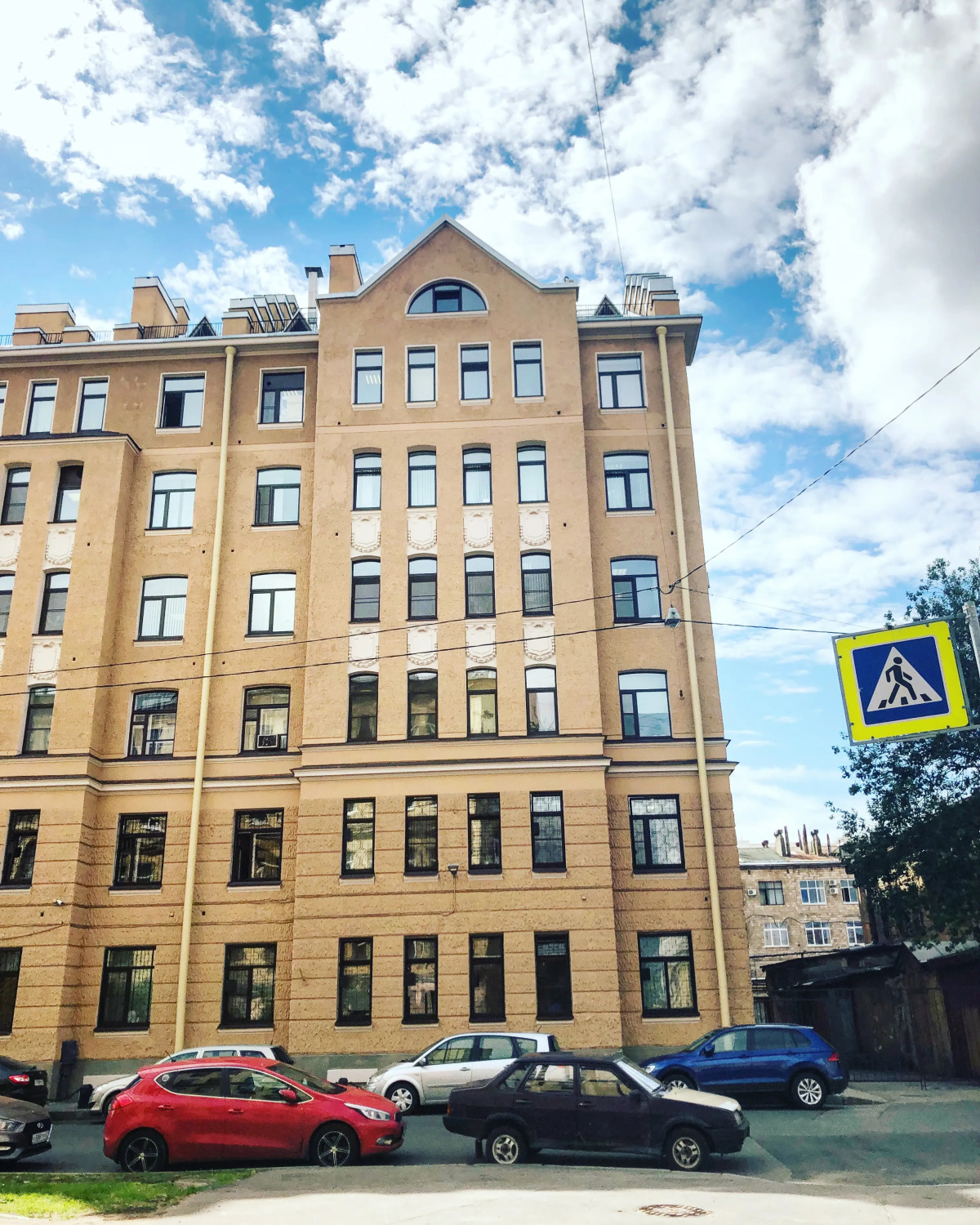 Апартаменты Окошки