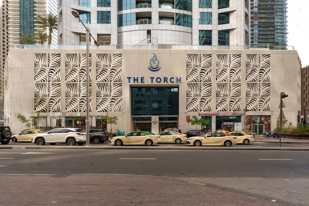 Апартаменты Unique & Stylish High Floor close to Marine Club