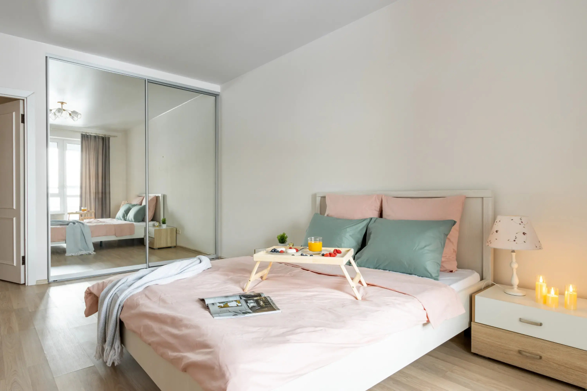 Апартаменты ElizaHome в ЖК Бизнес-Класса с Видом на Чёрную Речку