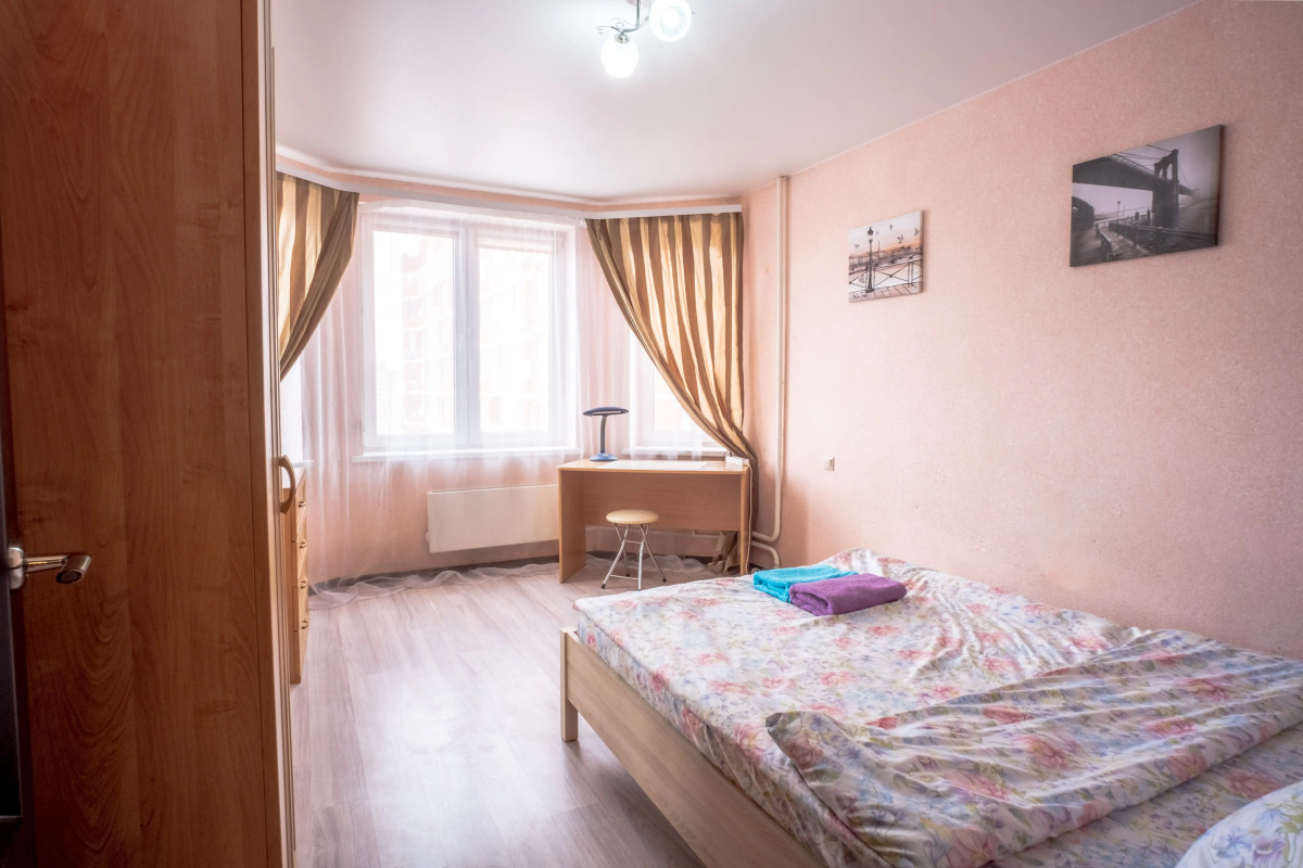 Квартира большая двухкомнатная в отличном районе