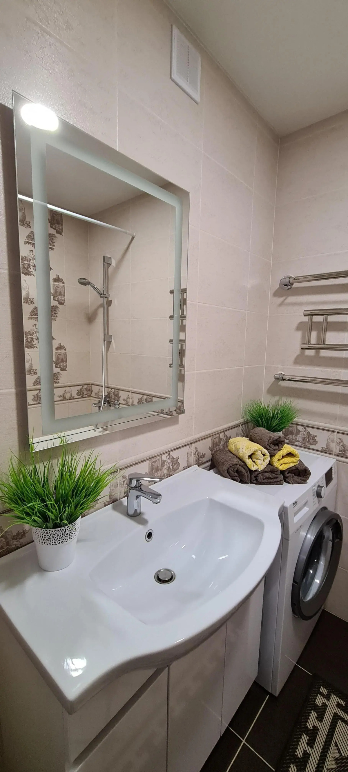 Апартаменты Helena на проспекте Мира