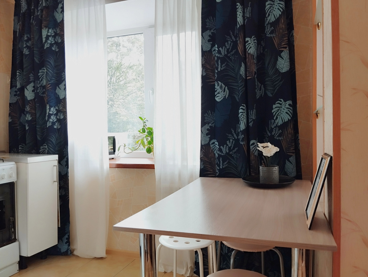 Апартаменты Студия с балконом 20 минут от центра