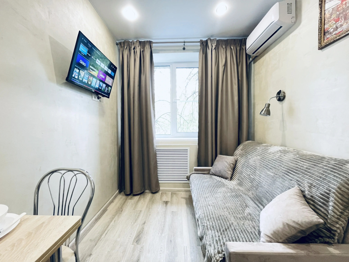 Апартаменты Нагорная 26к1 студия 8