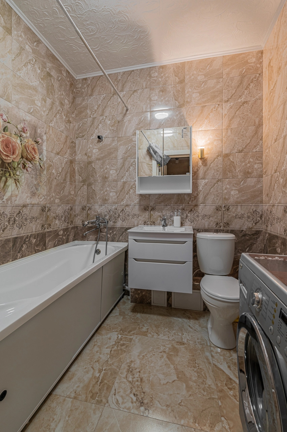 Апартаменты 33 Космонавтов 108Е