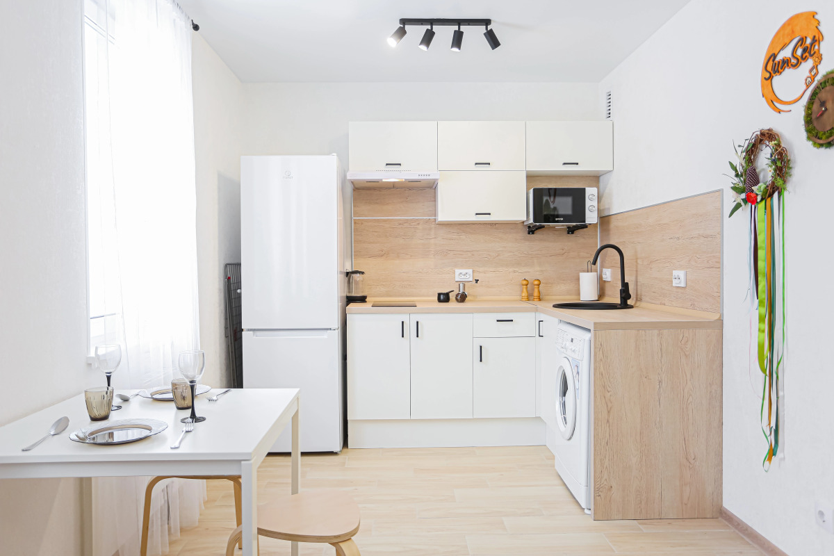 Апартаменты SunSet Новокузнечихинская 2