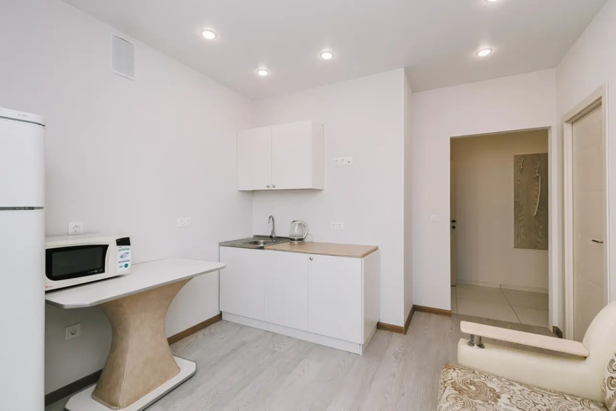 Апартаменты Уютная квартира не далеко от метро на Виктора уса