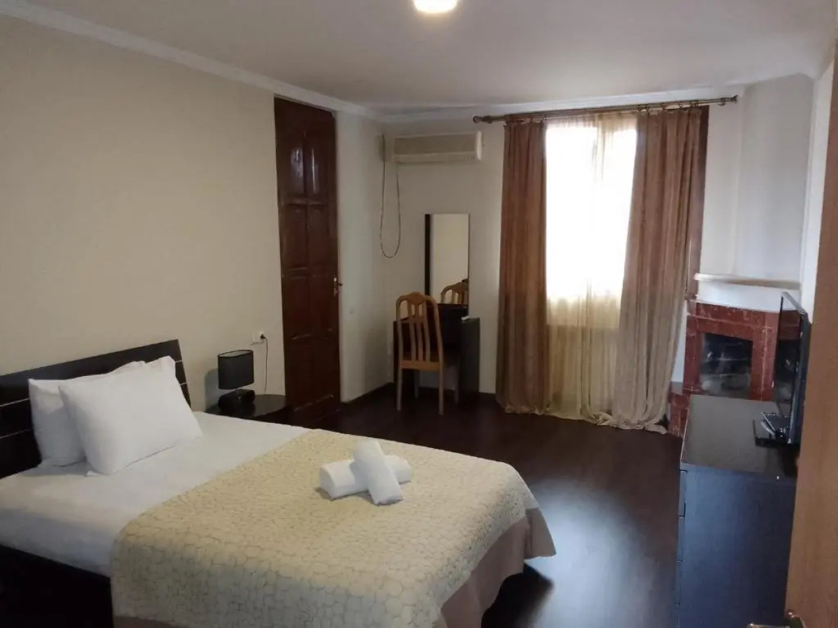 Отель Beaumonde Tbilisi