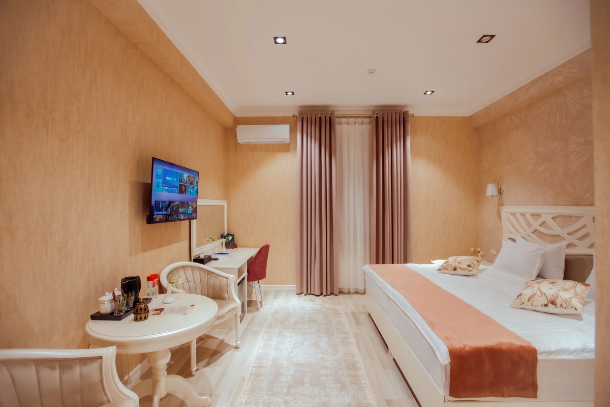 Silk Road Empire Hotel