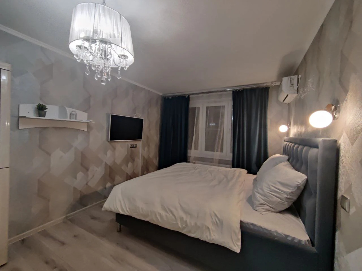 Апартаменты Платона кляты 27 ЖК Суворовский