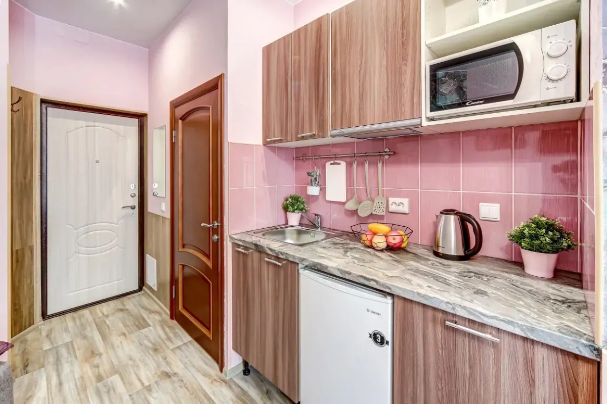 Апартаменты 2 Уютные на Пионерской Улице Петроградской Стороны (ЧК2)