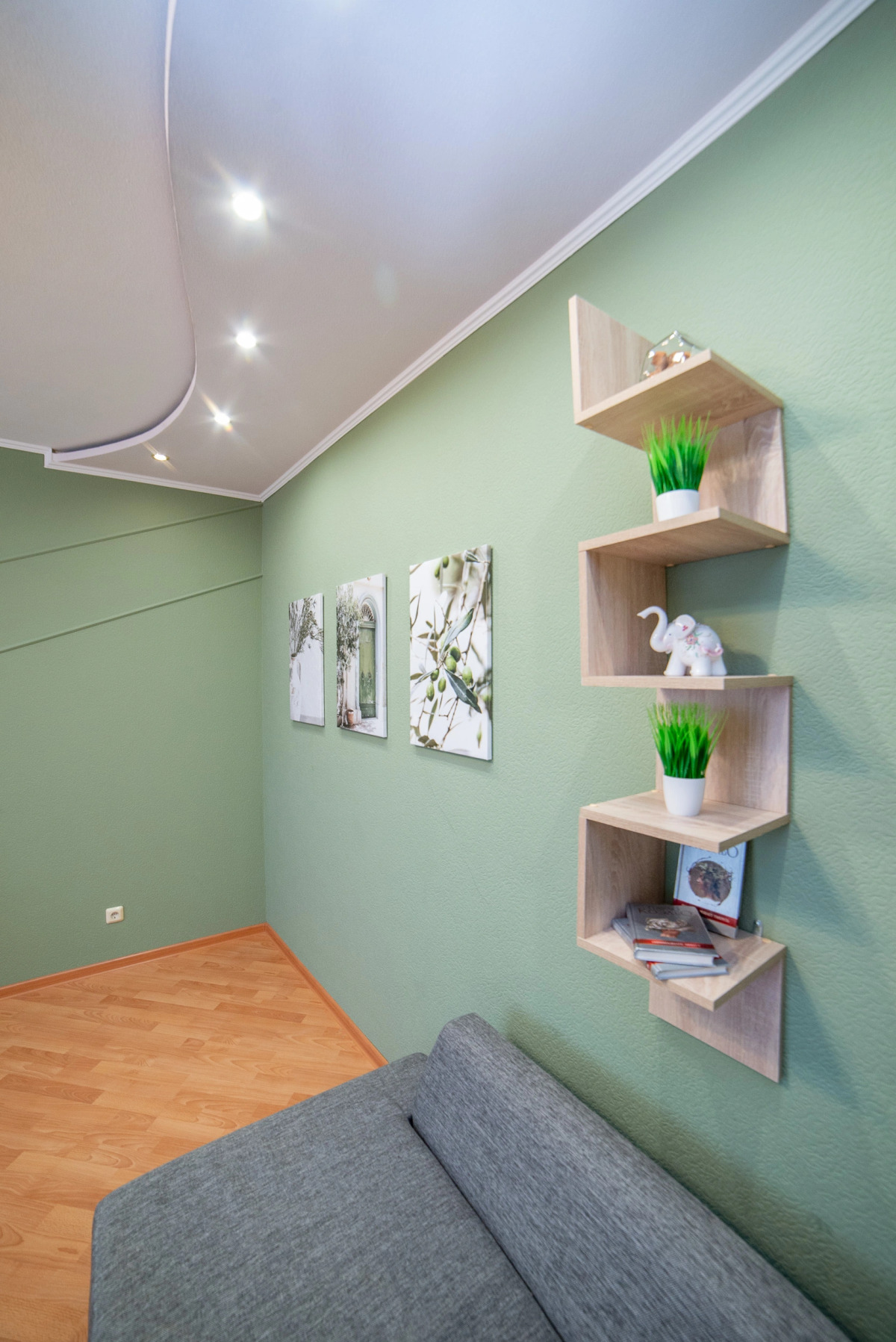 Апартаменты Бажова 68