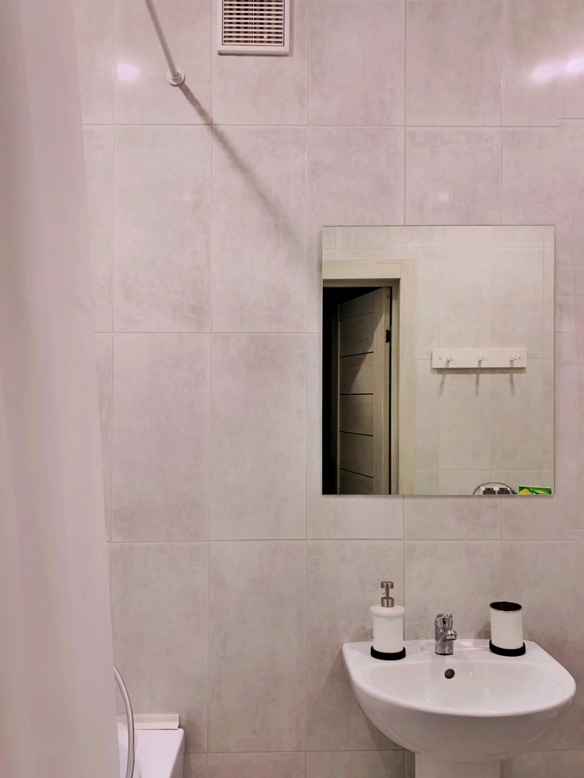 Апартаменты Династия на улице Лесников