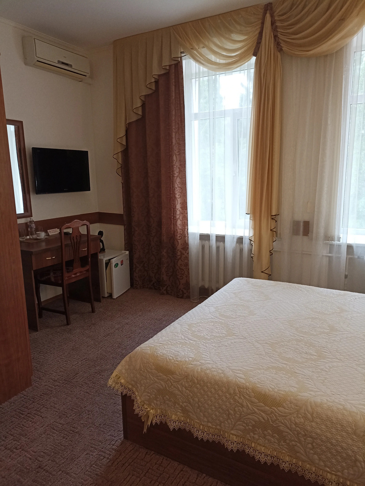 Отель Александрия