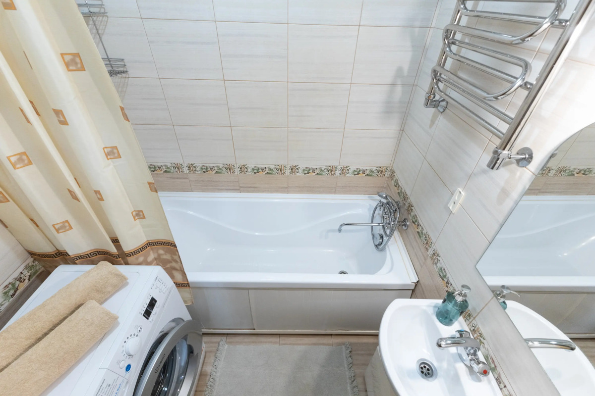 Апартаменты Comfort Home на 10 гостей на Карла Маркса 39