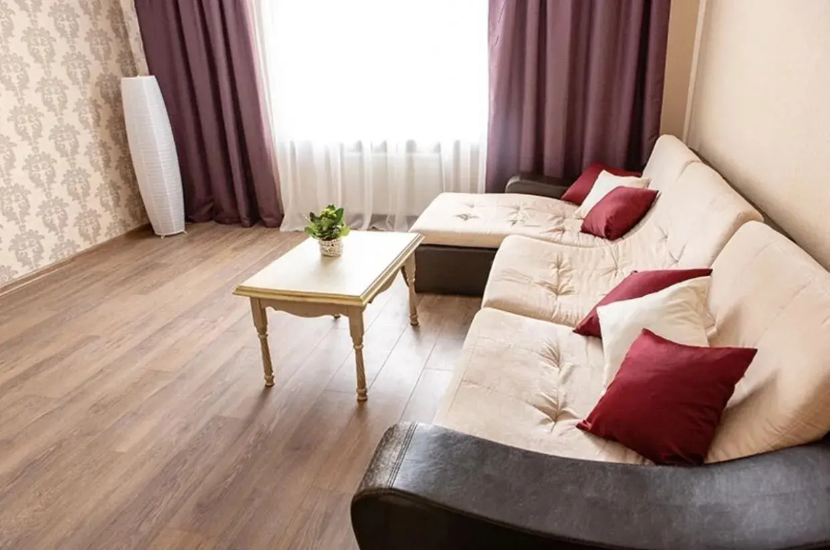 Апартаменты на Затинной 28