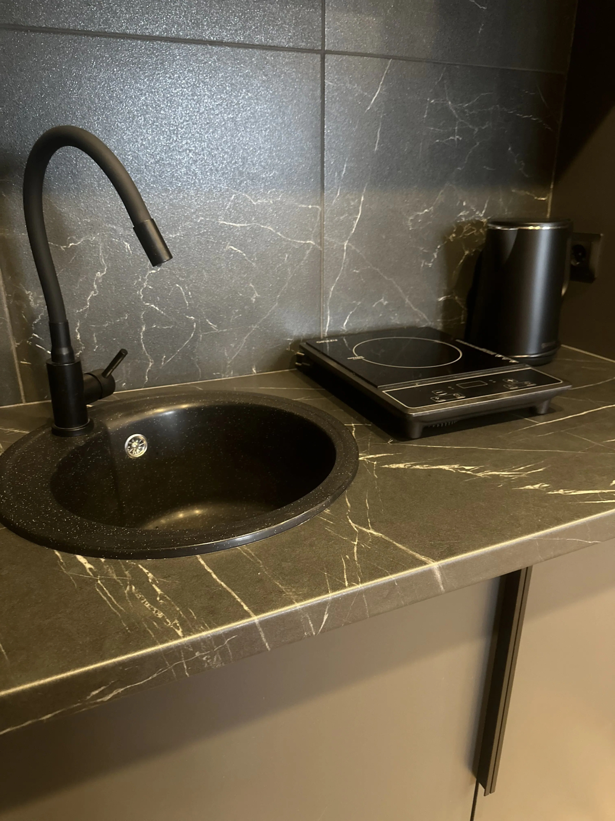 Апартаменты Cosmos  Бесконтактное заселение С Качелью