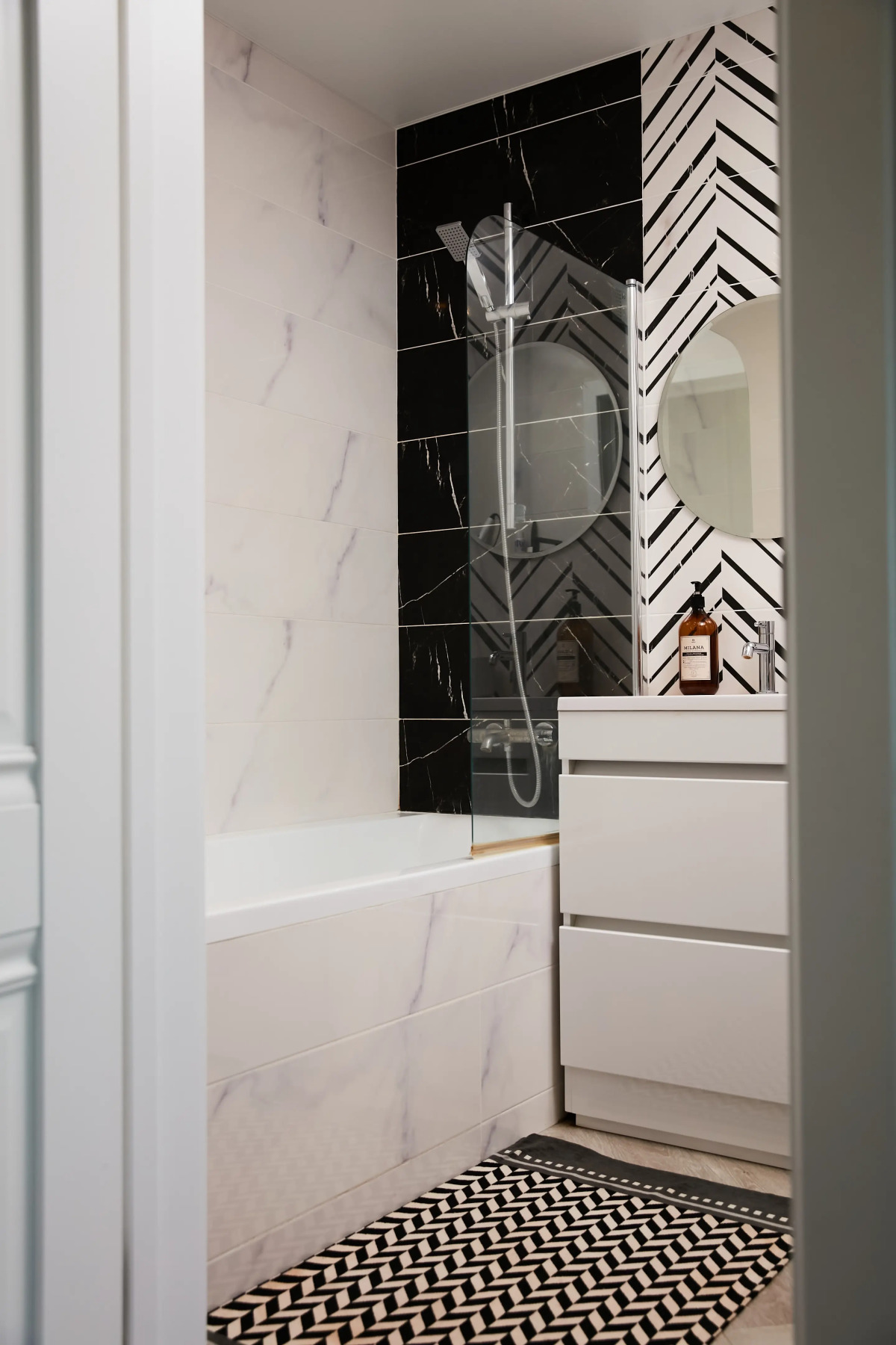 Апартаменты Luma White #2 в центре города с красивым видом на балконе