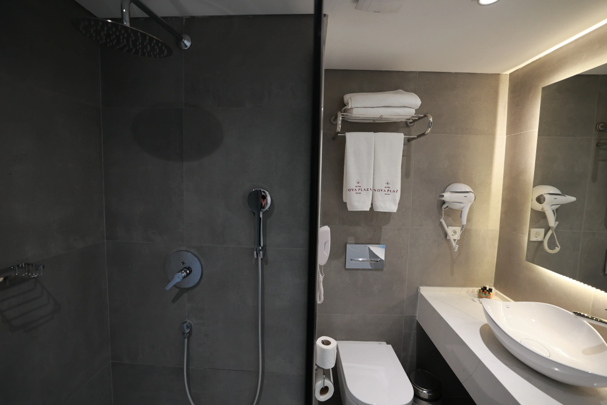 Nova Plaza Orion Hotel