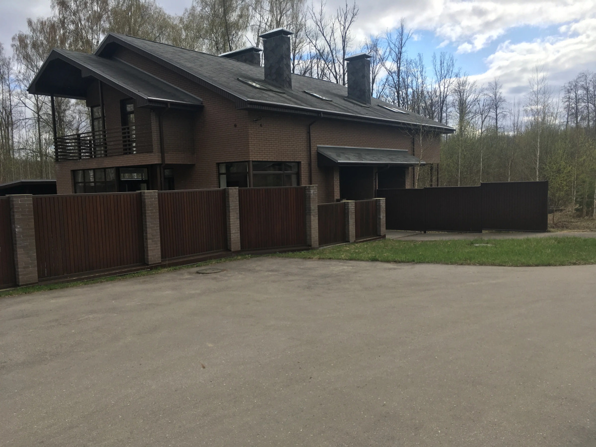 База Отдыха Дубки