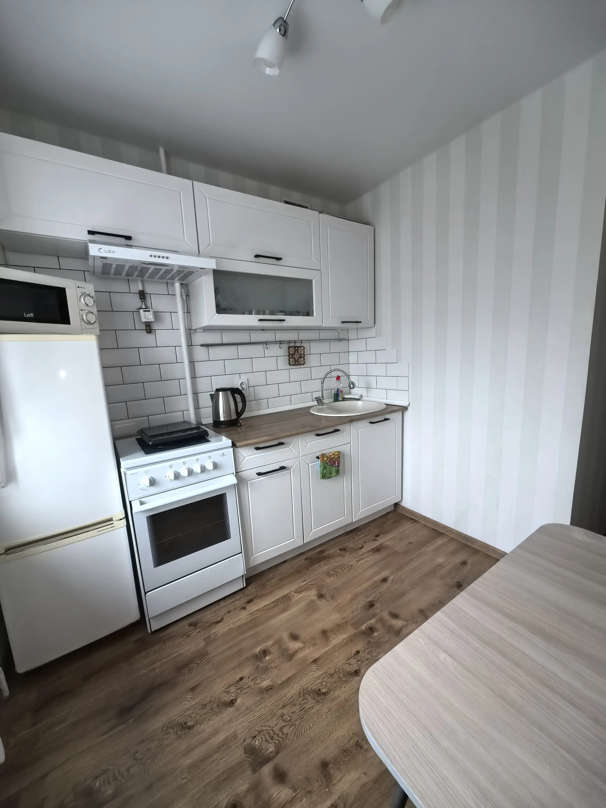 Квартира Счастливая Матрешка для Четверых у Высотки