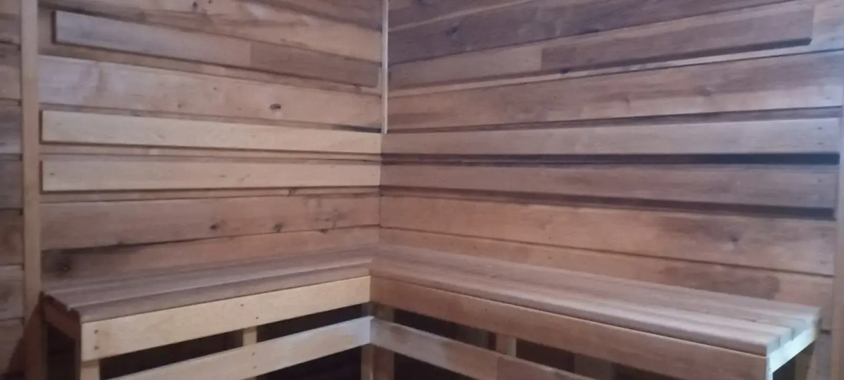 Гостиница В Городе N