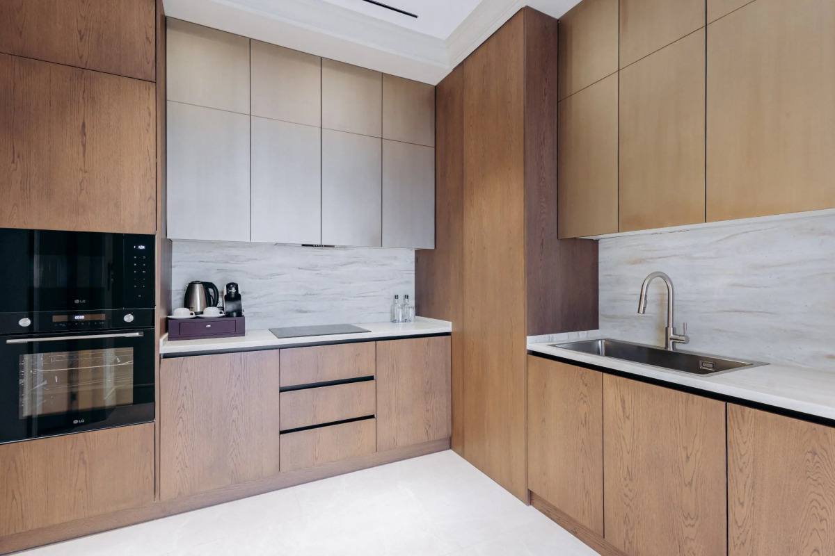 Апарт-отель Four Seasons