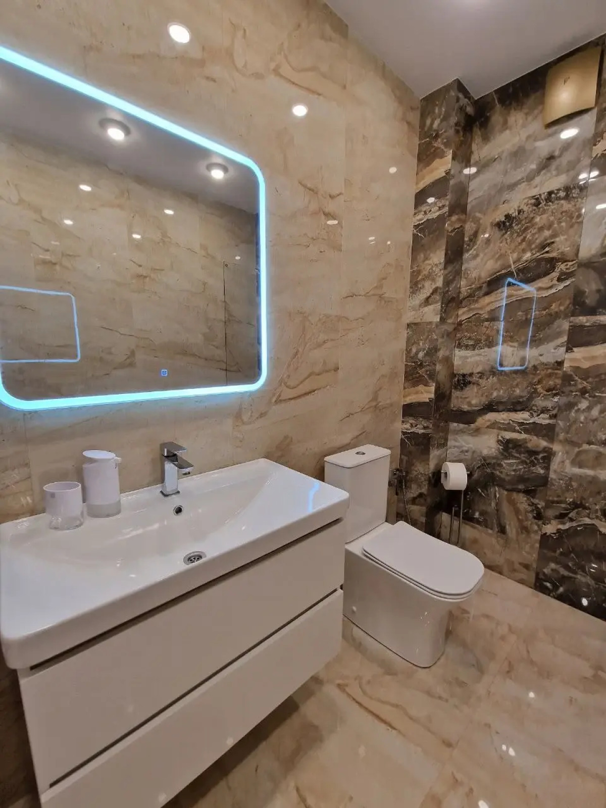 Квартира Flatirini Премиум Класса