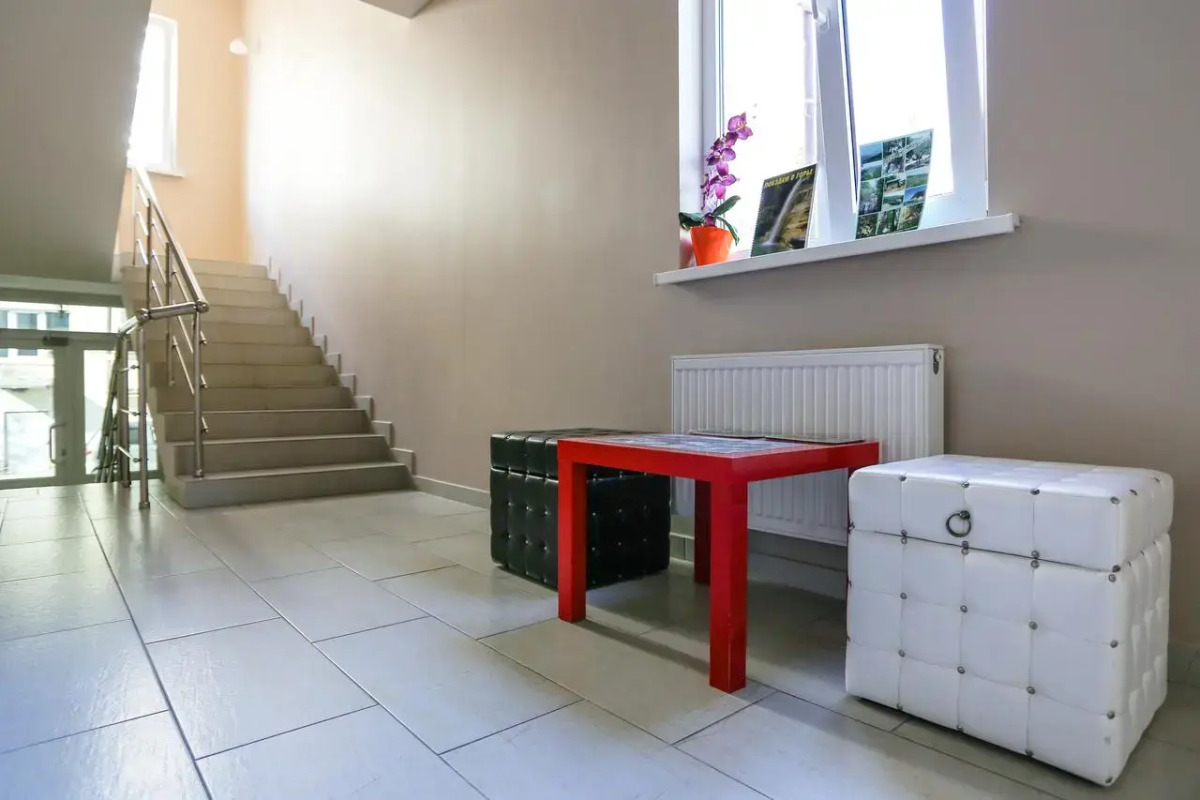 Apartamentyi-Studiya Na Telmana	