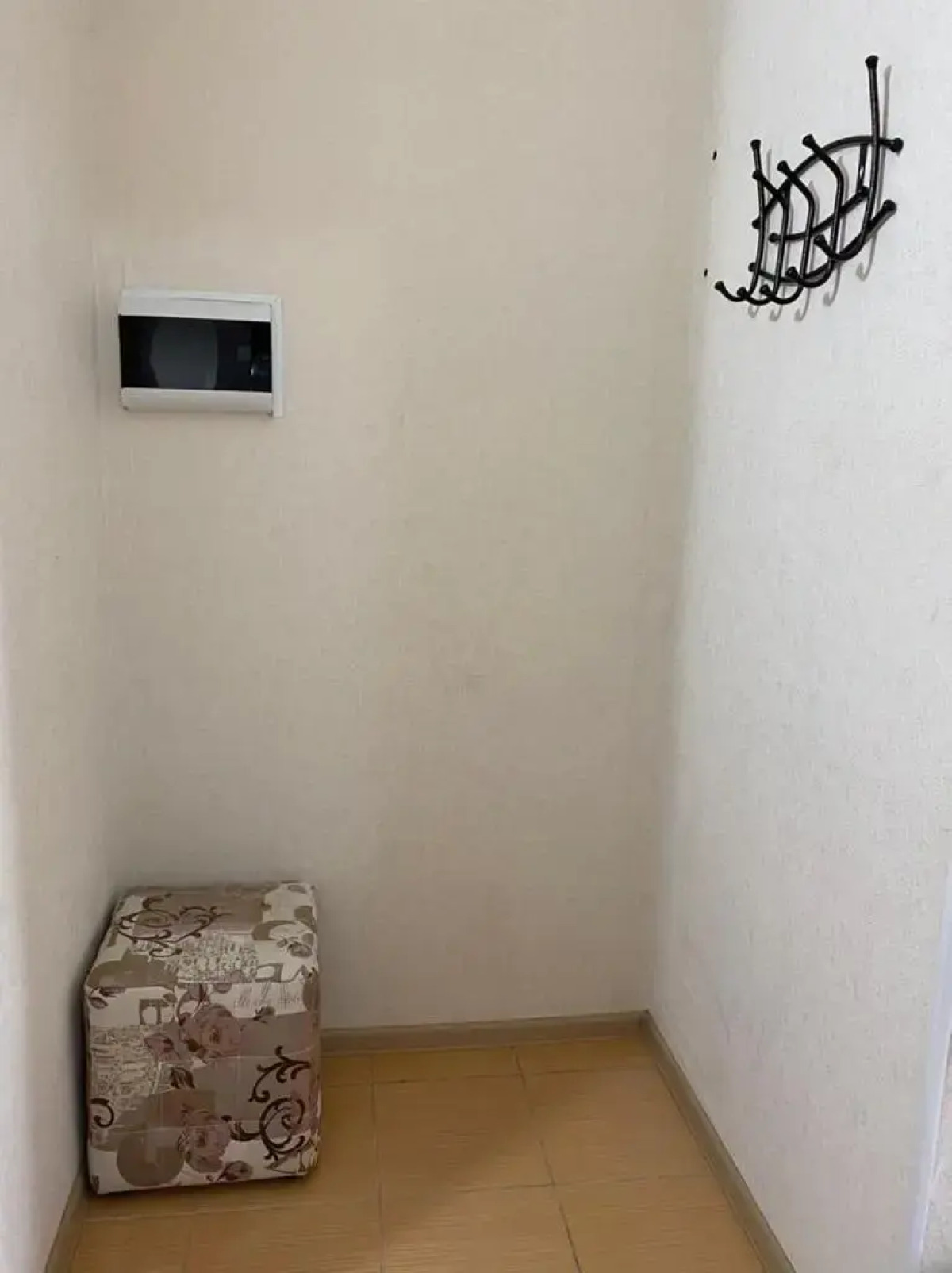 Квартира на Колмовской Набережной 71а, 2 этаж