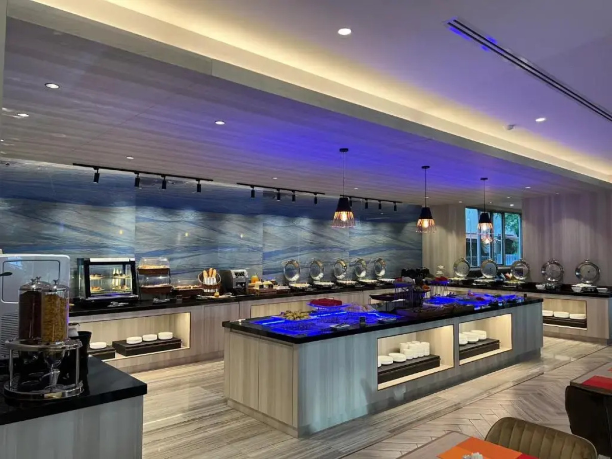 Отель Fifth Jomtien Pattaya