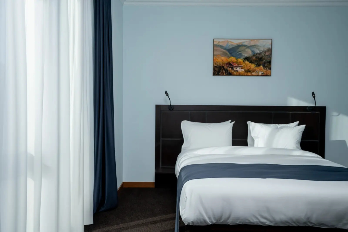 Отель Ani Forest Hills Resort