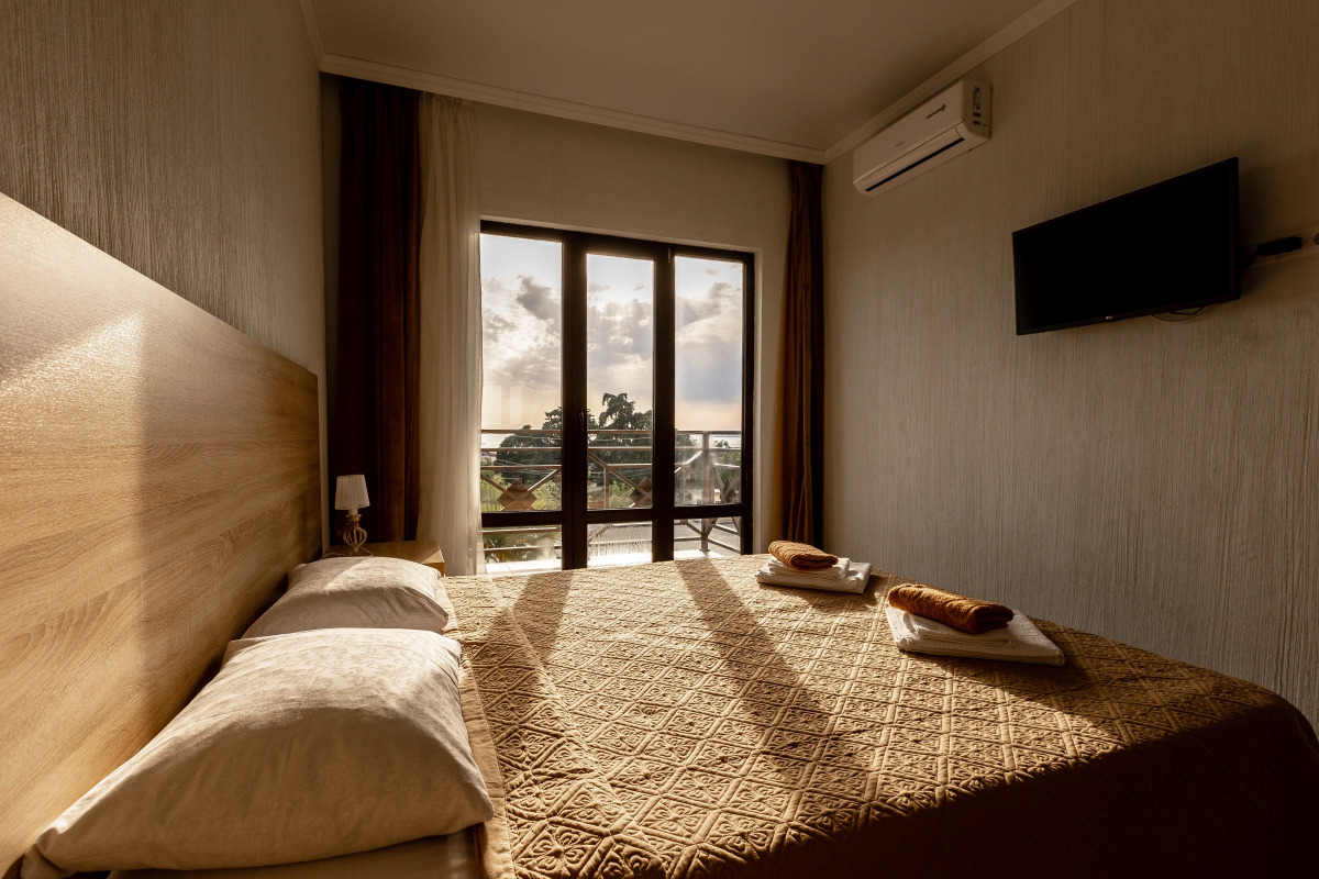 Отель Парадайз