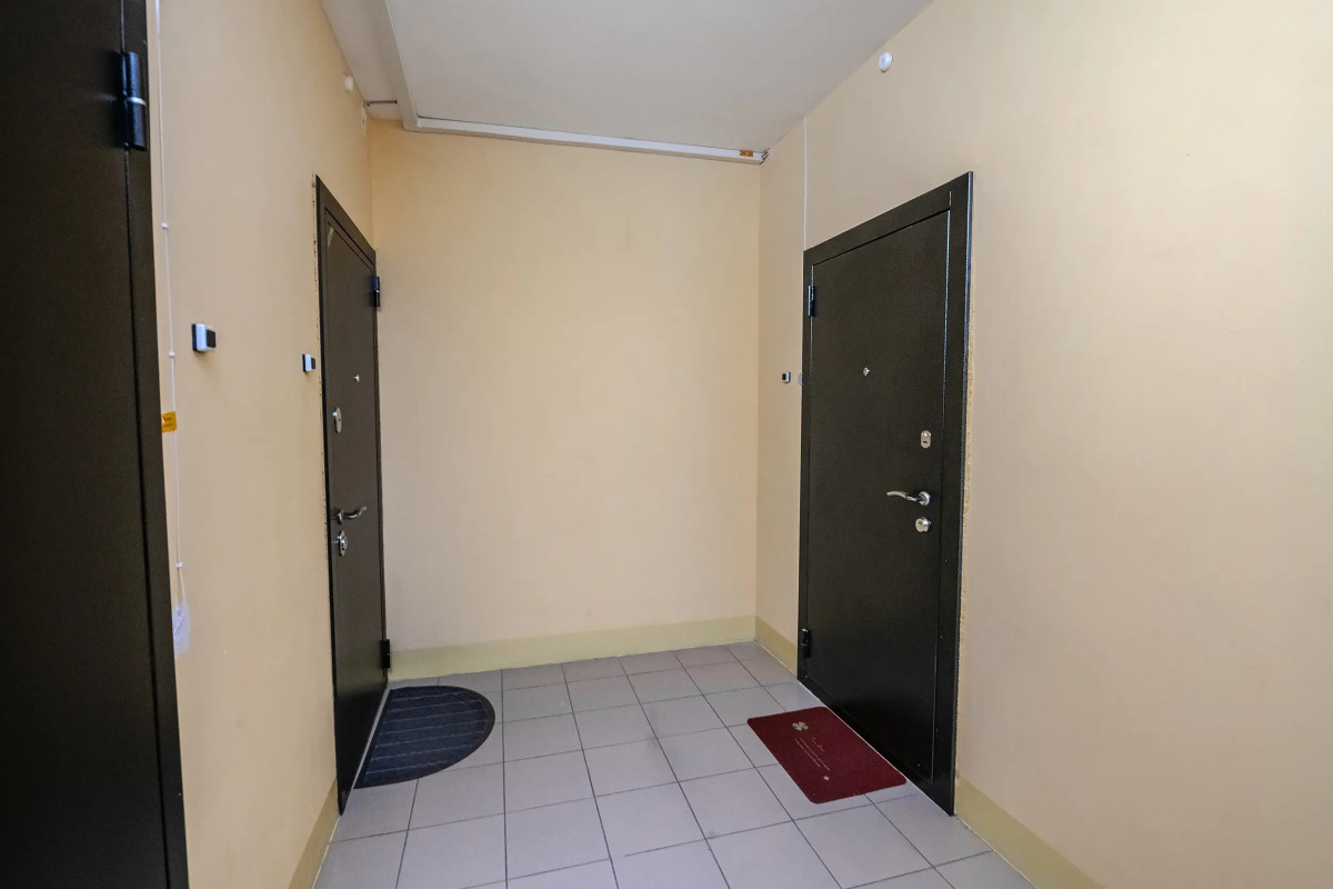 Апартаменты TopHouse на Черняховского 9 трехкомнатные