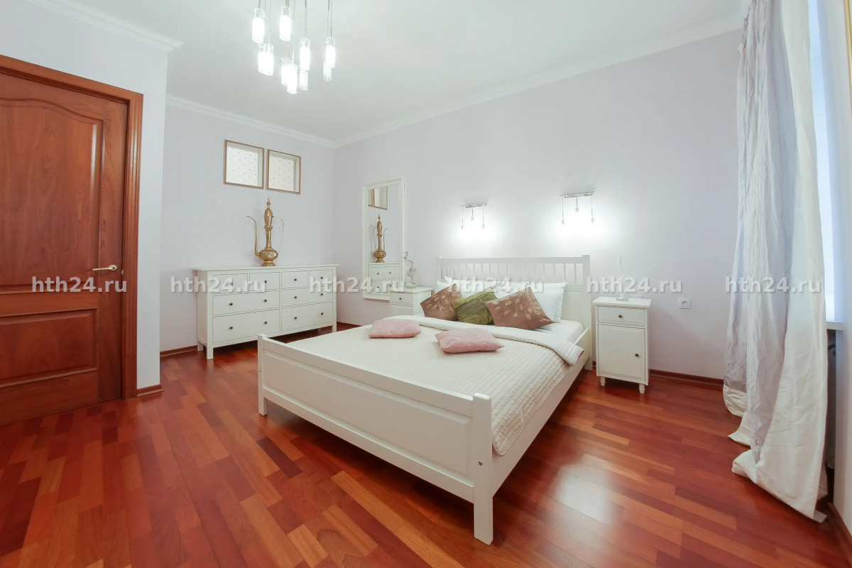 Апартаменты hth24 на Марата 14