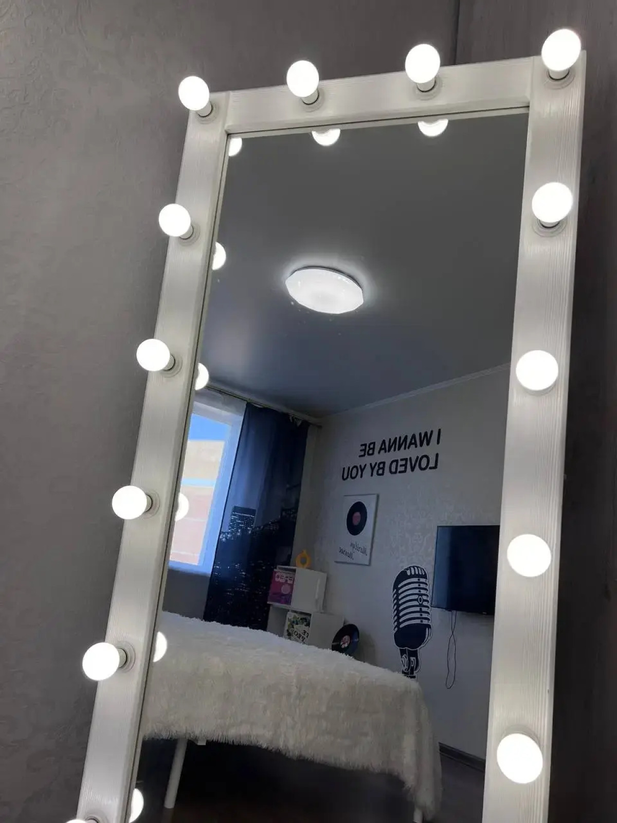 Апартаменты еЖИВИка на Карпова 3/1