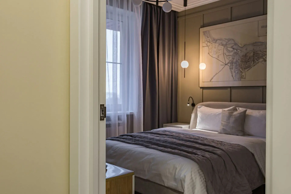 Квартира двухкомнатная в центре на ул.Большая Покровская. "Сова-Дом".