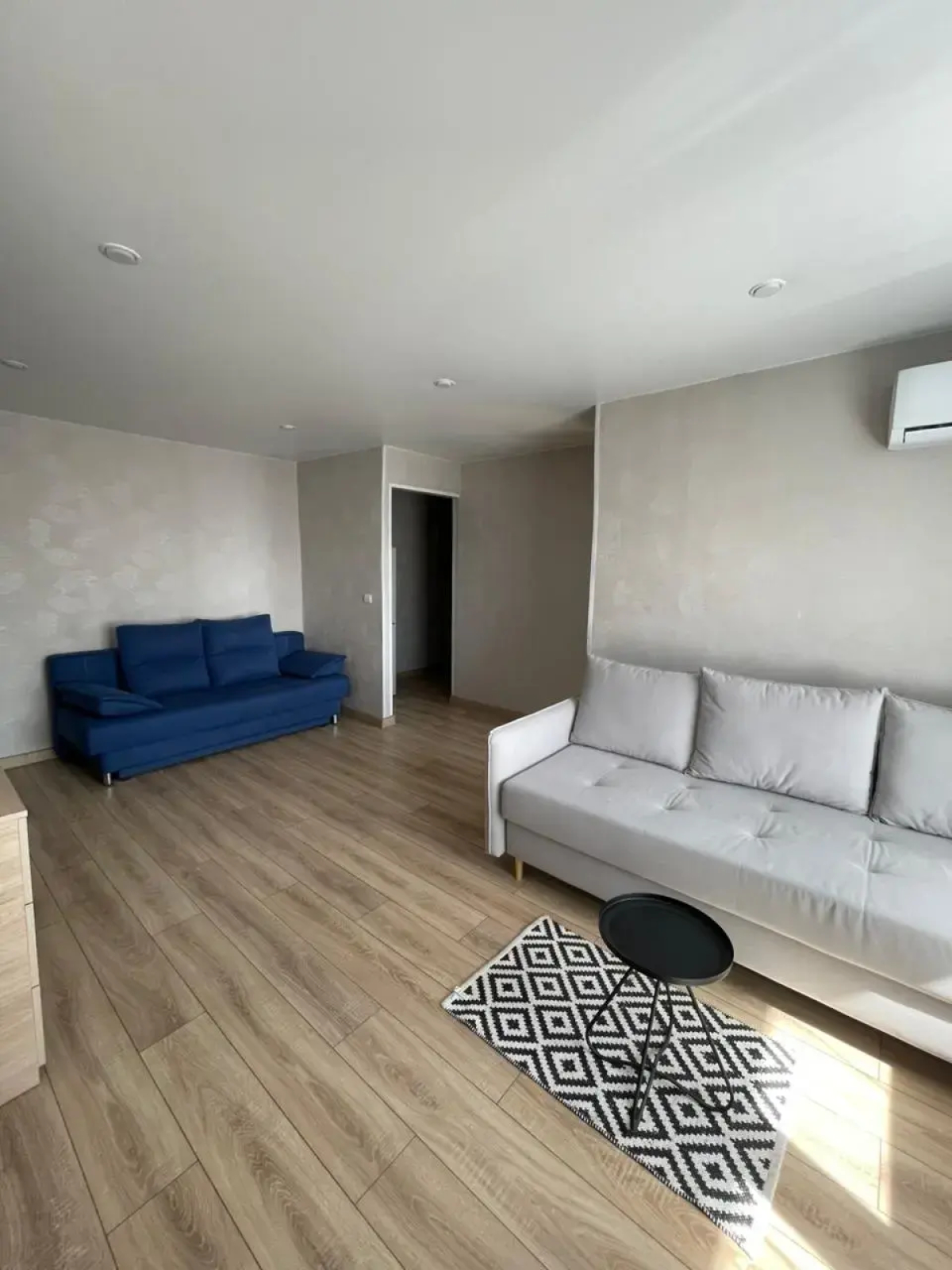 Квартира Островского 52