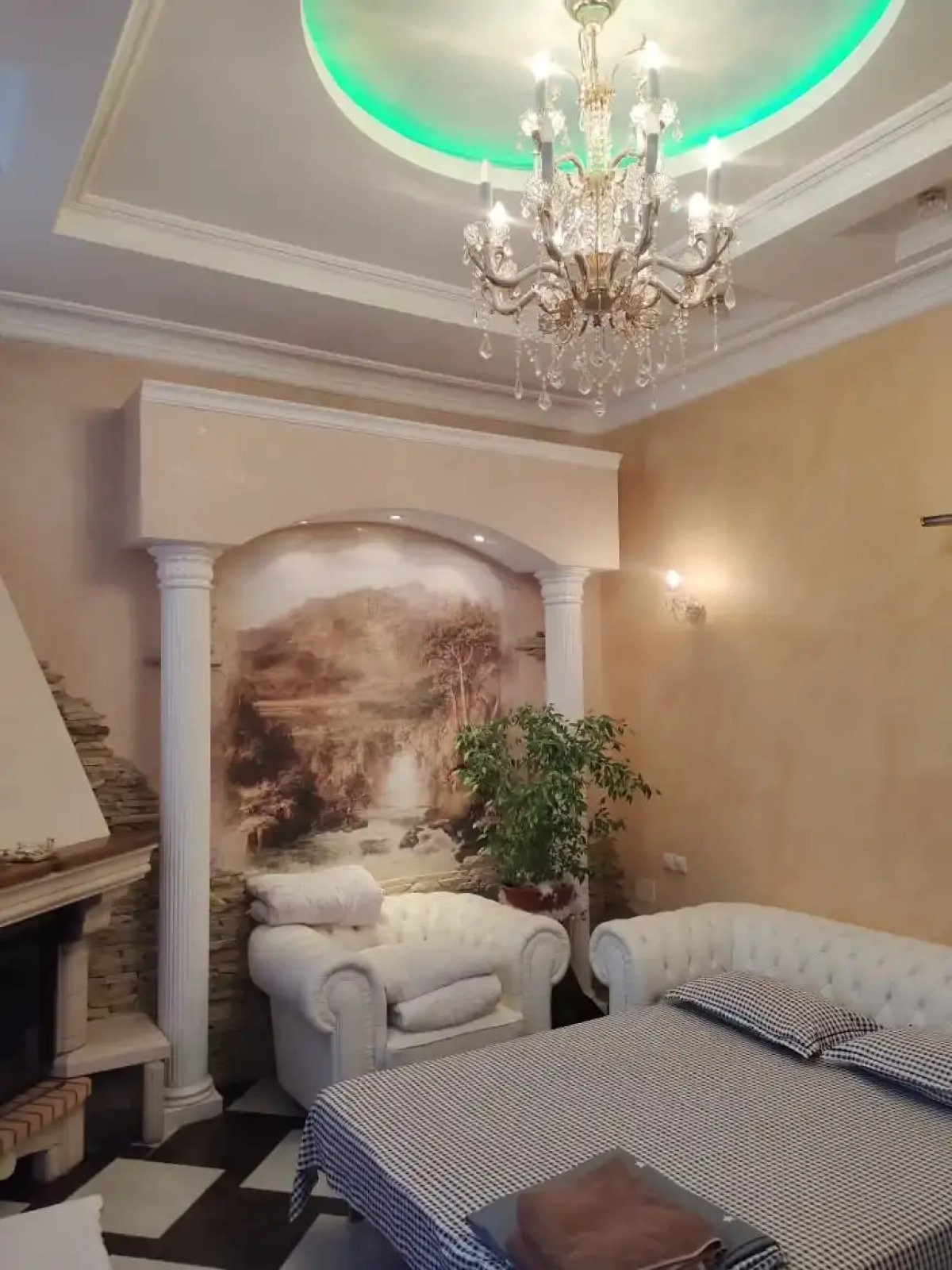 Меблированные комнаты Комильфо