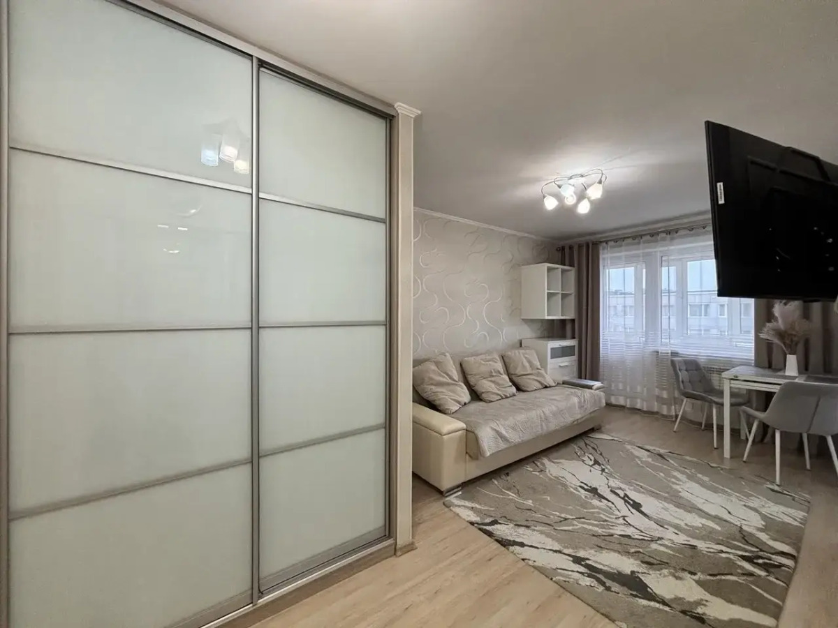 Квартира 2-ком Сахалинская 19-12