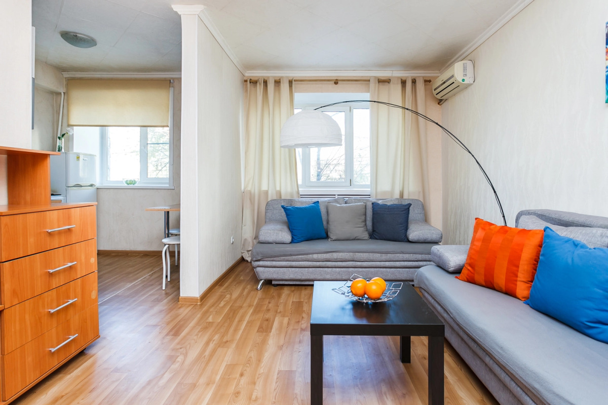 Апартаменты Шеронова 63