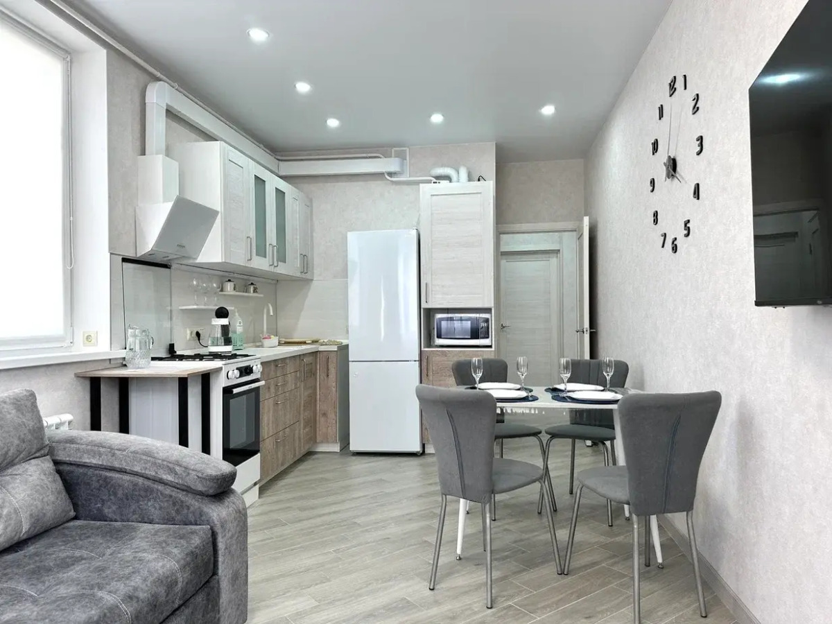 Квартира Светлая в Жк Южный