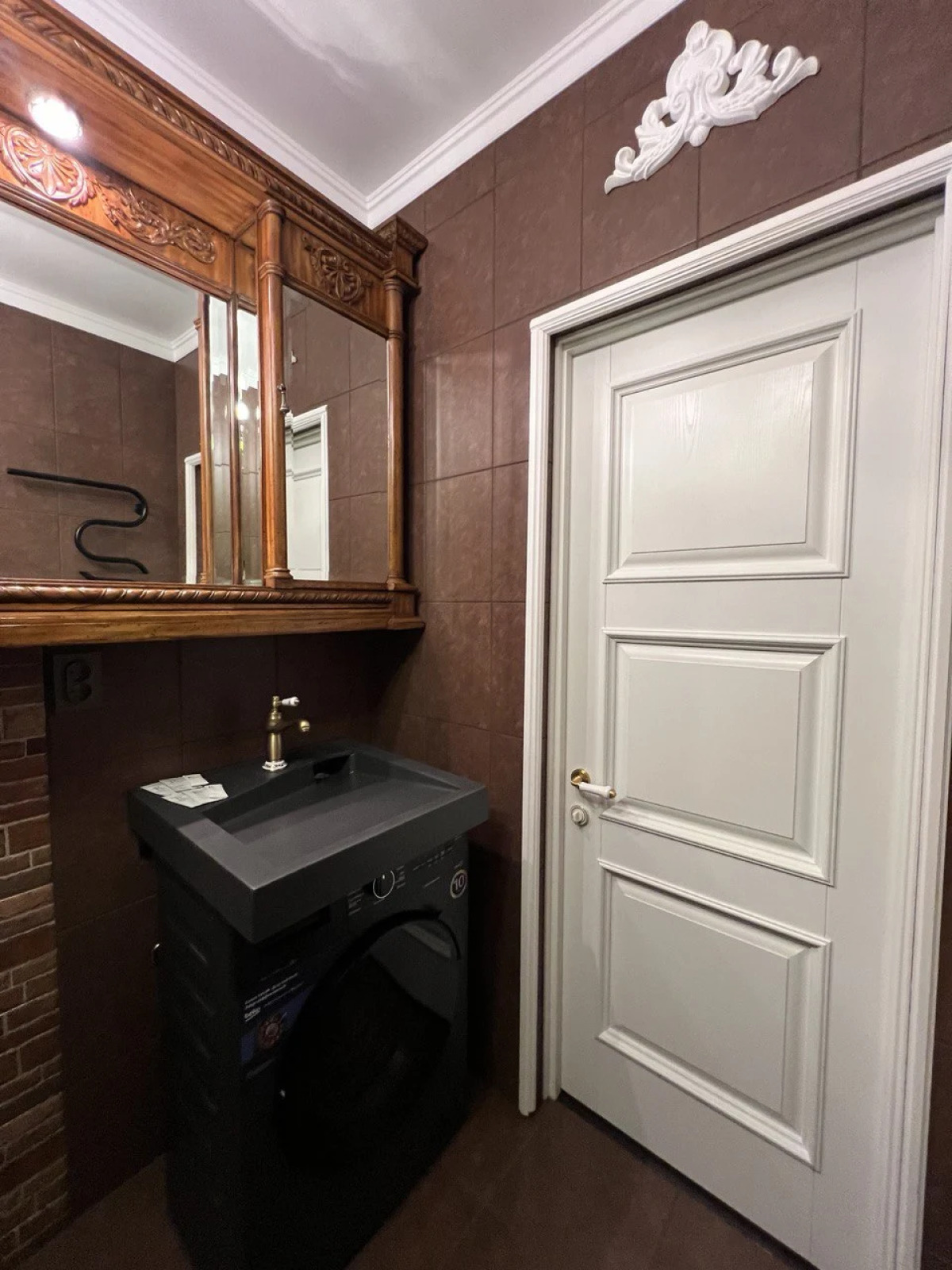 Апартаменты Amber One Apartments