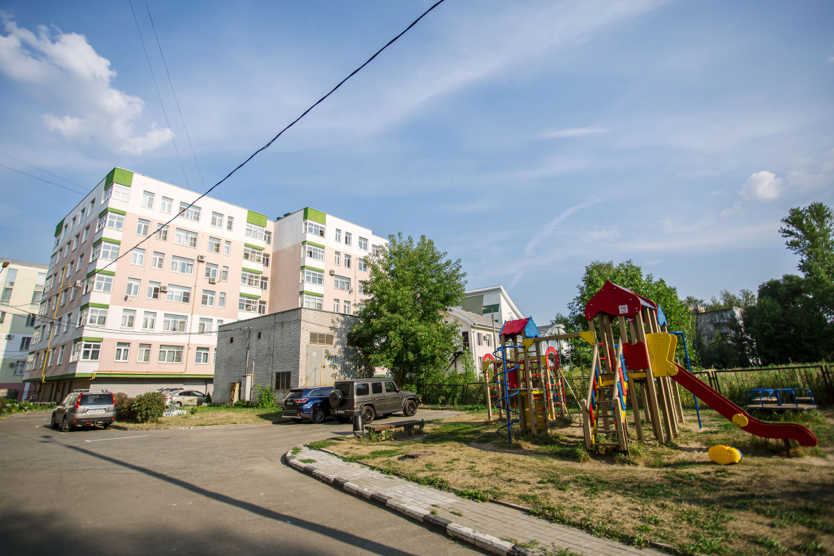 Квартира Ук Атмосфера Еврoдвушка Чeмпиoн в 15 Минутной Дocтупнocти oт Иcторическoго Цeнтра Ярославля