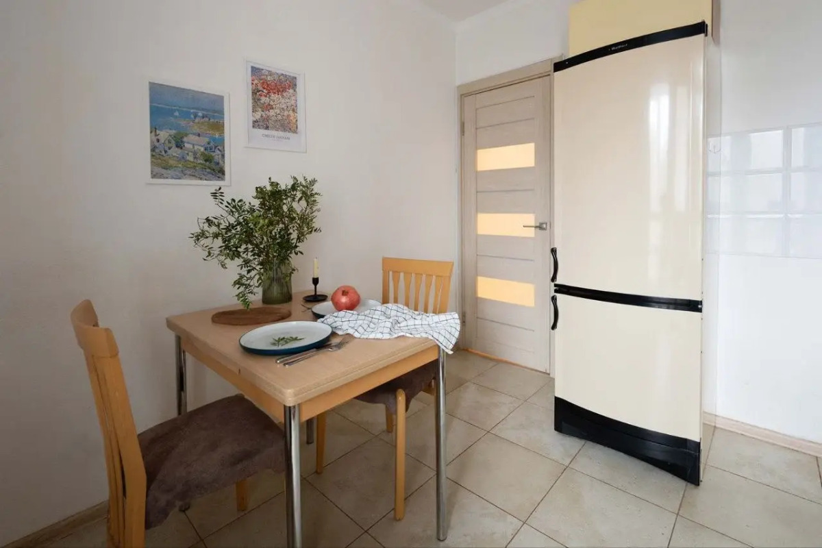 Апартаменты Двухкомнатные на Профсоюзной 96/1