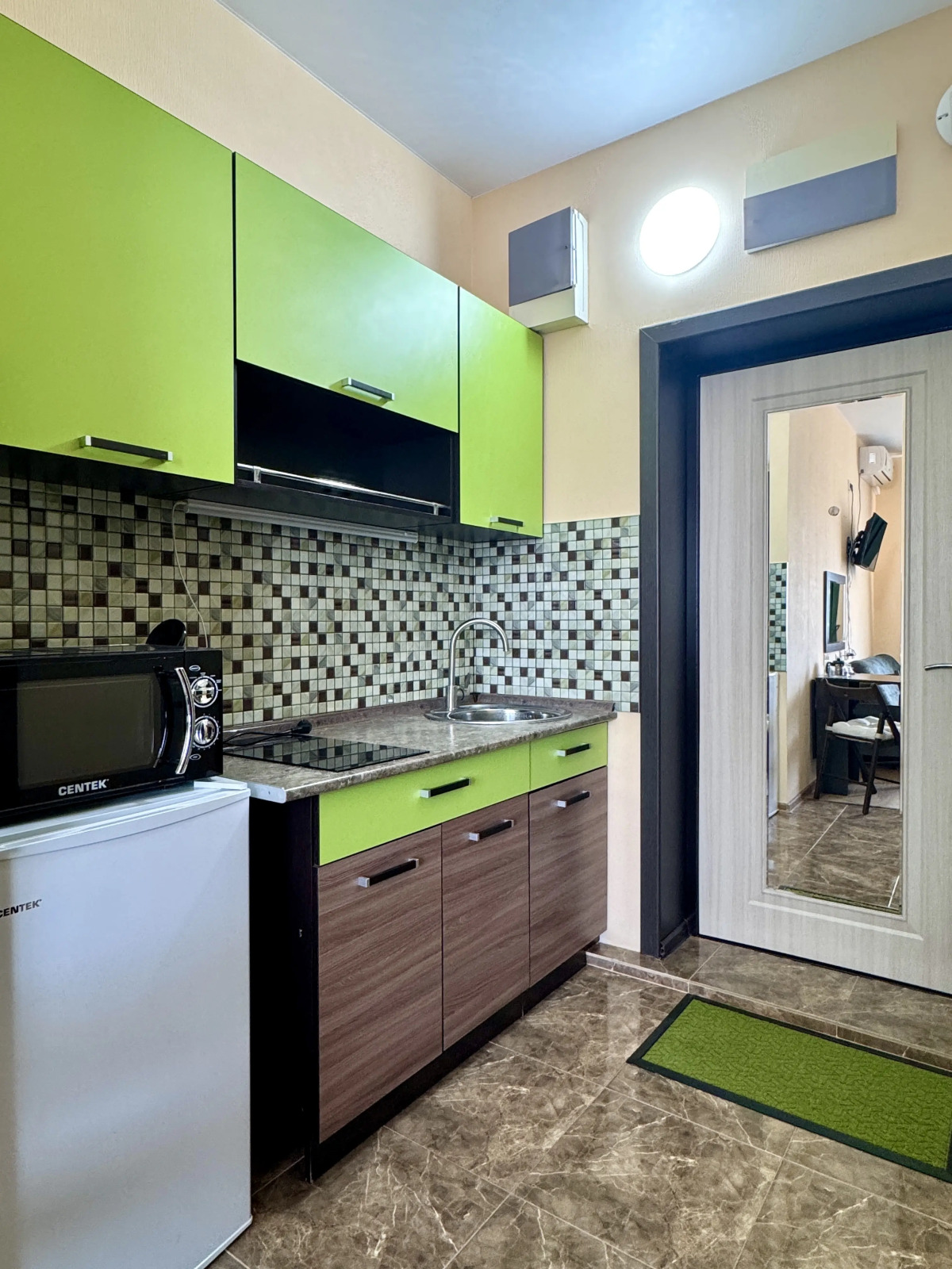 Квартира Море Сириуса 27