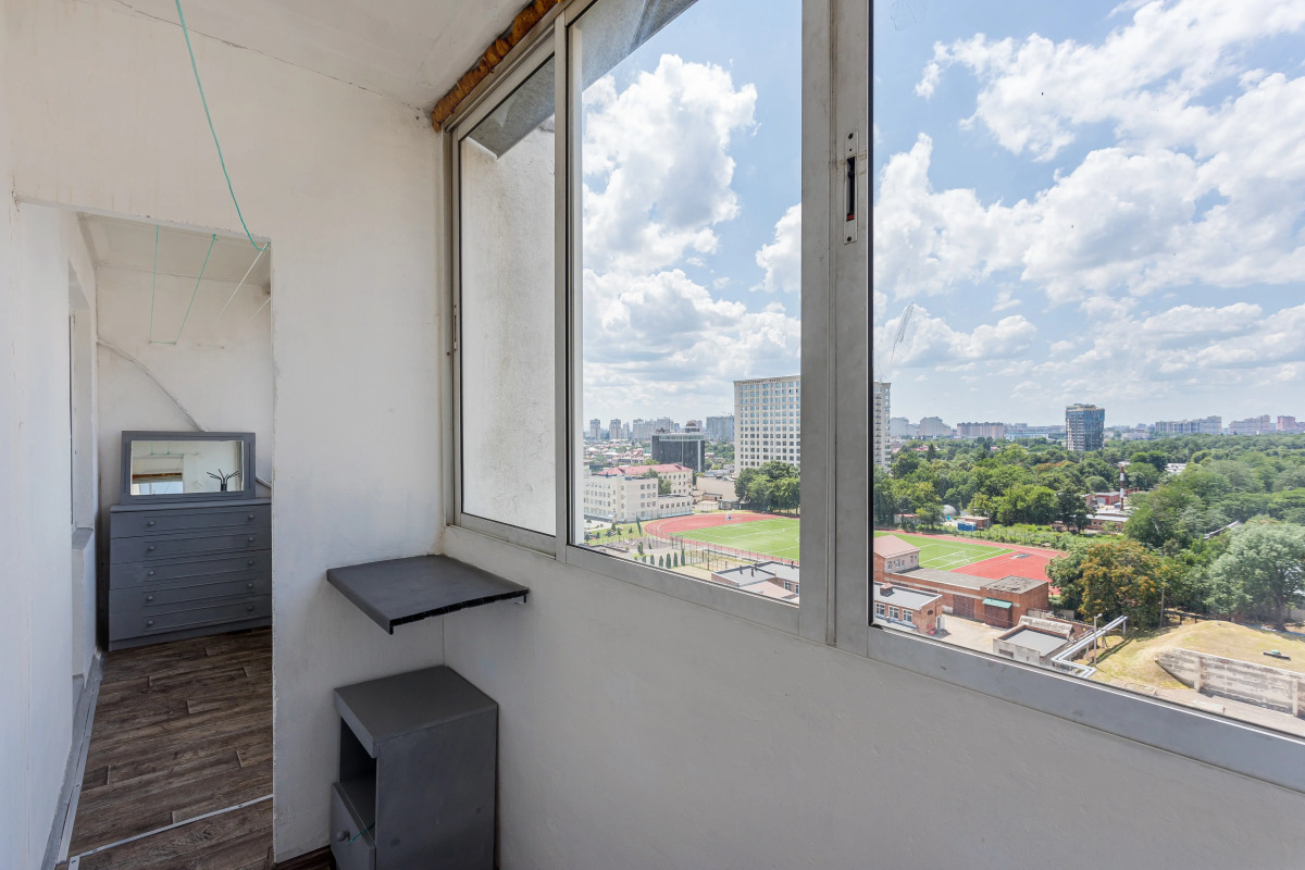 Апартаменты двухкомнатные недалеко от центра и парка